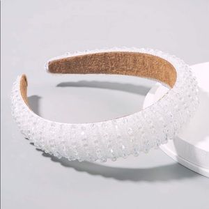 Beaded hand band
